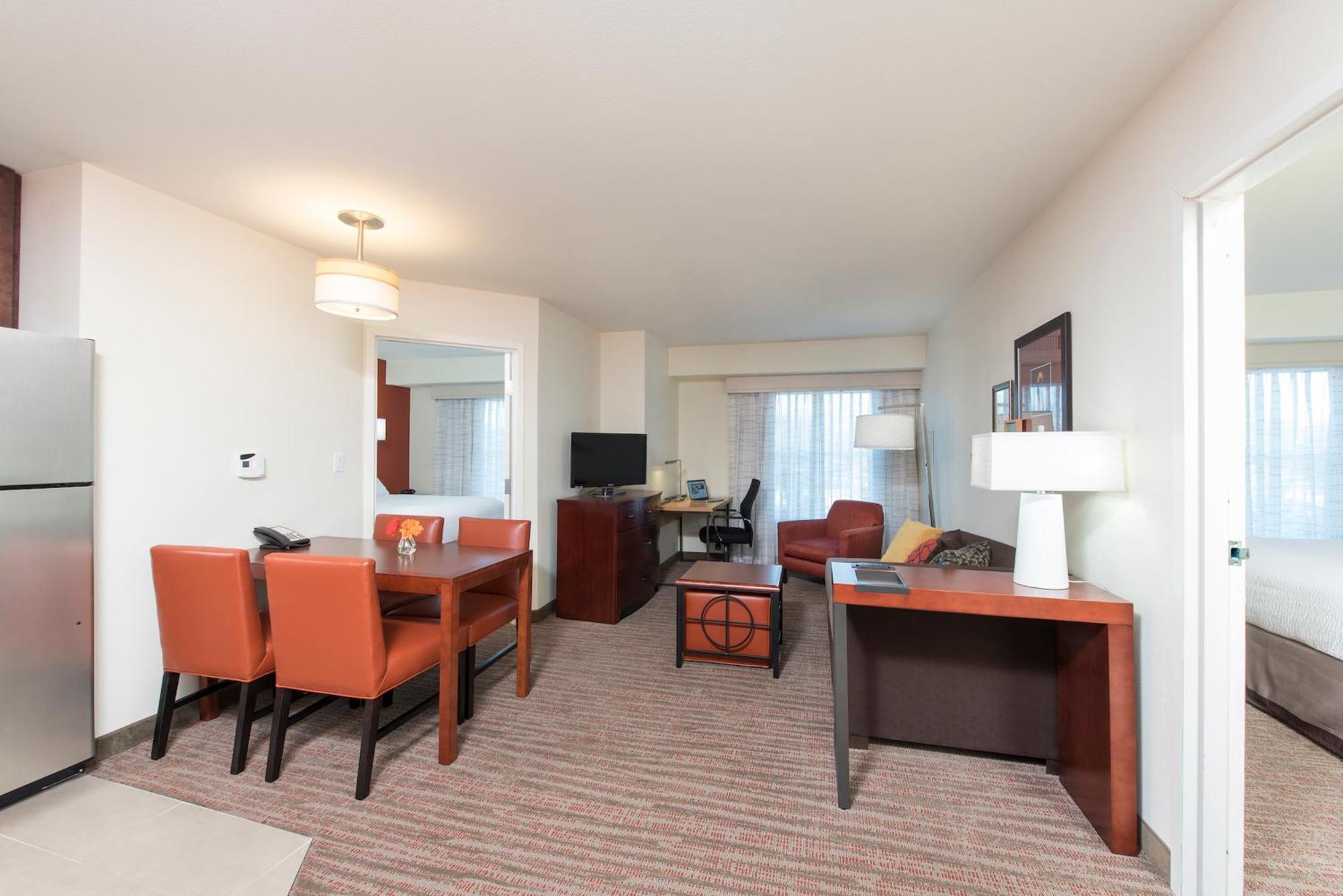 Residence Inn By Marriott Austin - University Area Exteriör bild